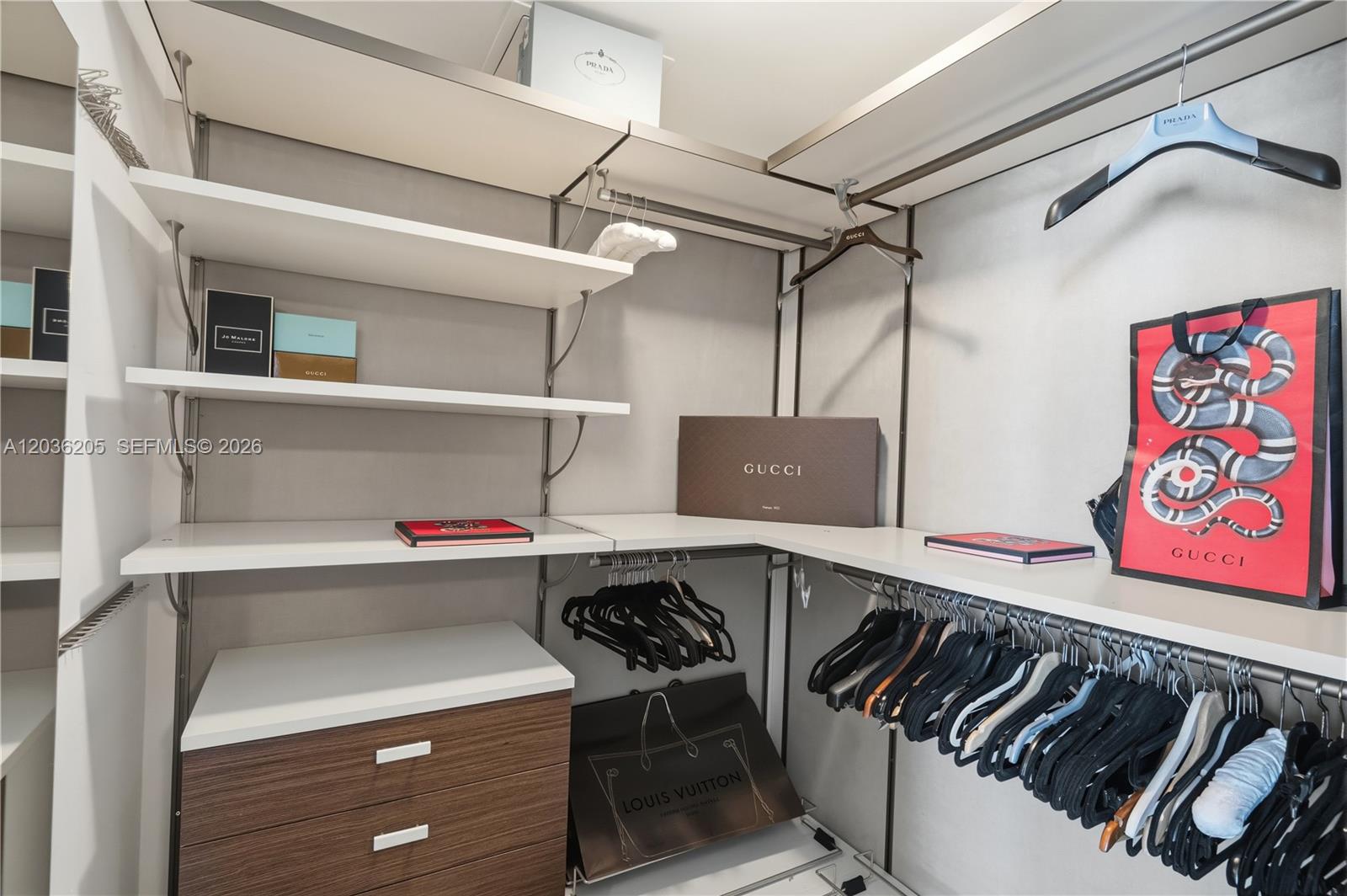 465 Brickell Ave # 2101