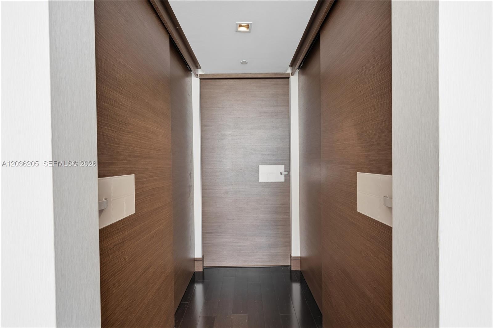 465 Brickell Ave # 2101