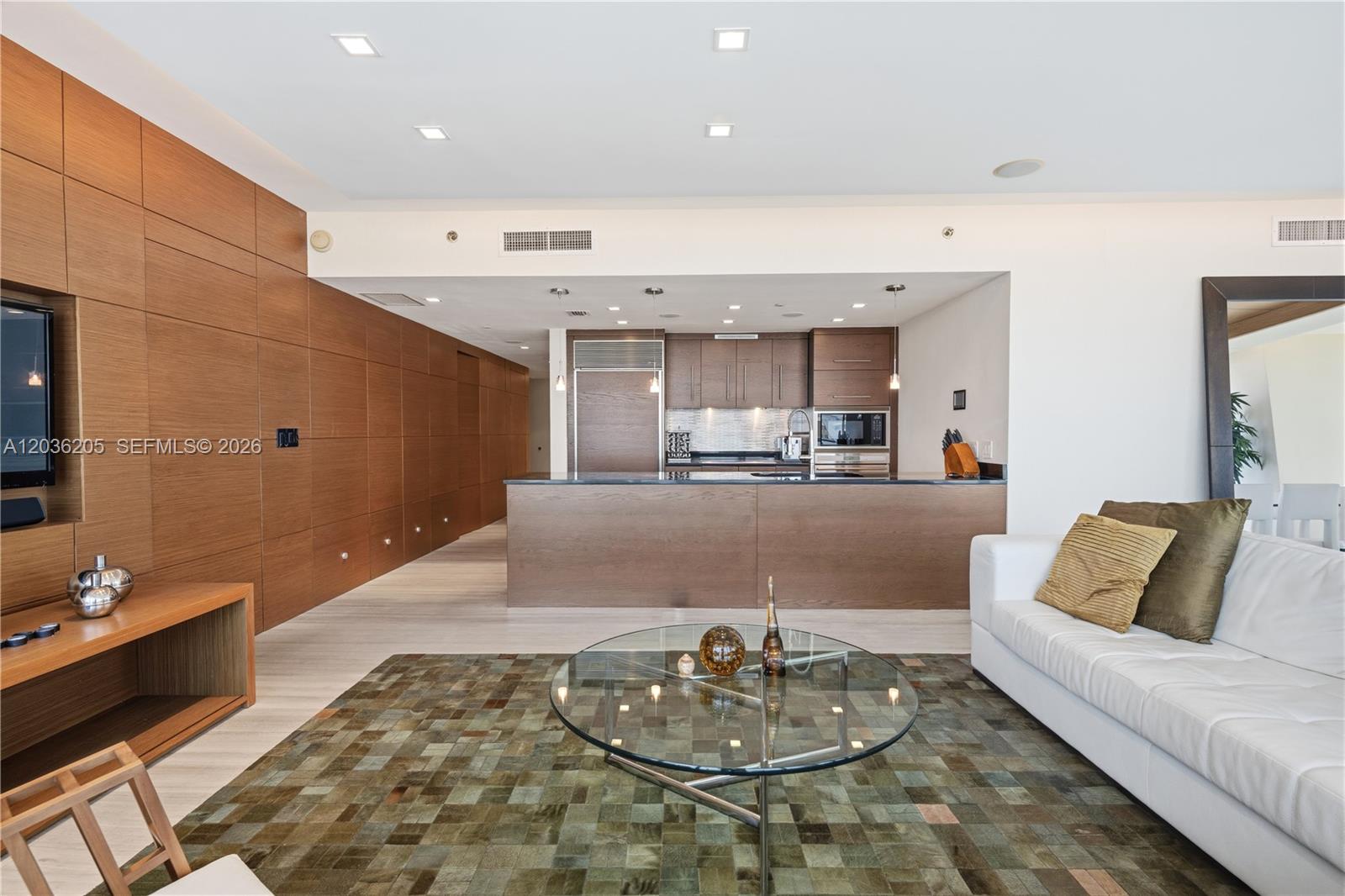 465 Brickell Ave # 2101