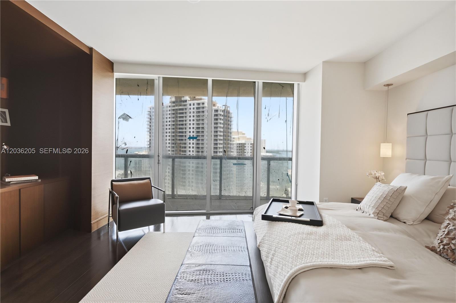 465 Brickell Ave # 2101