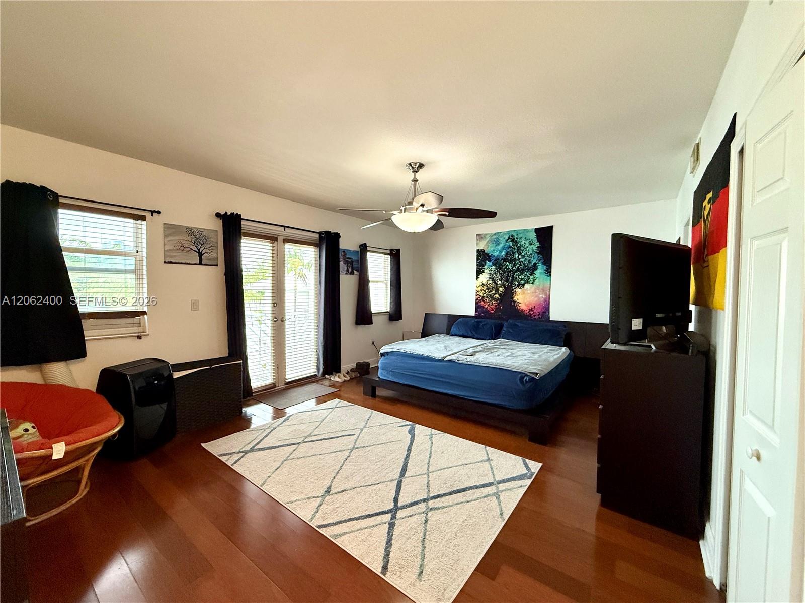 1033 SW 9th Ct # 2 Unit: M-2