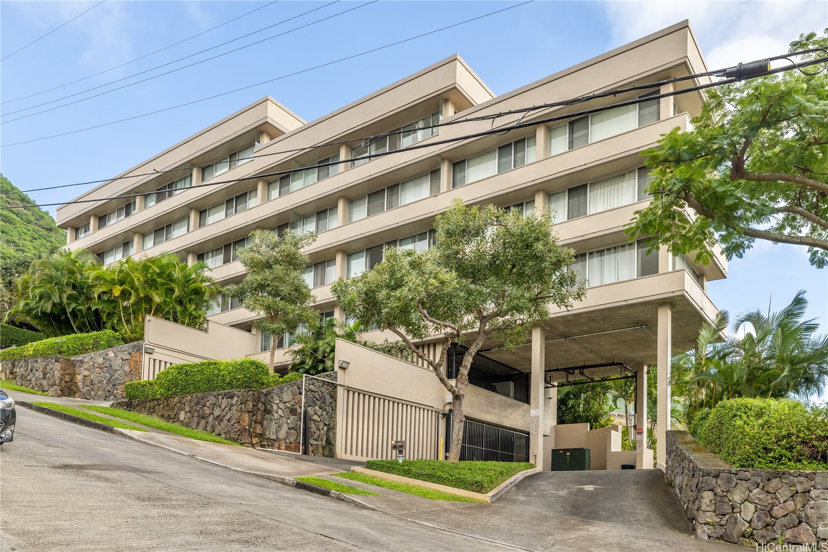 255 Huali Street 101