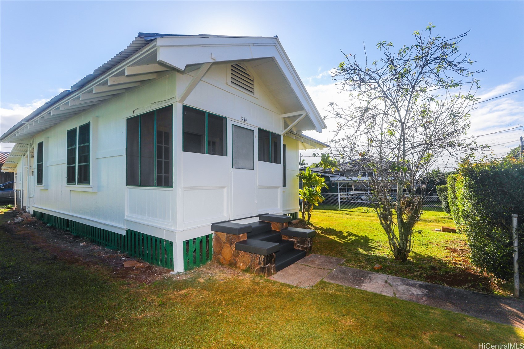 288 Mala Street