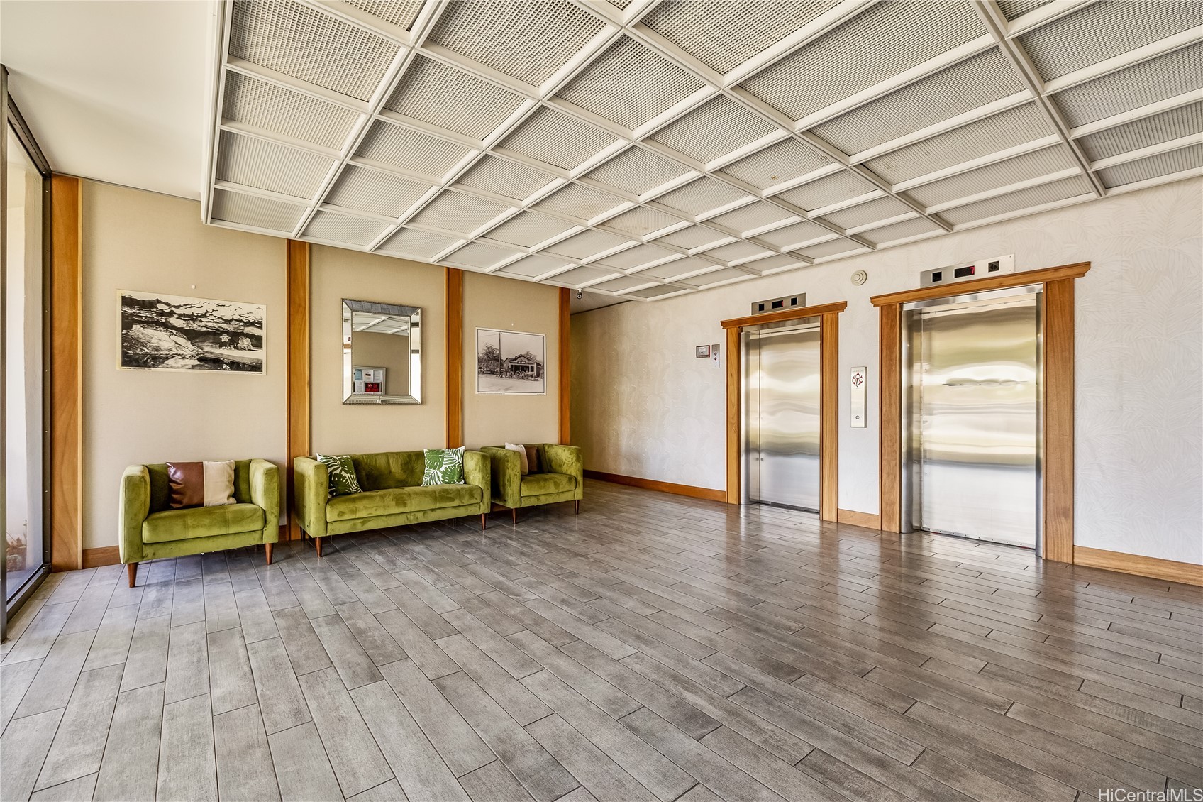 509 University Avenue 1004