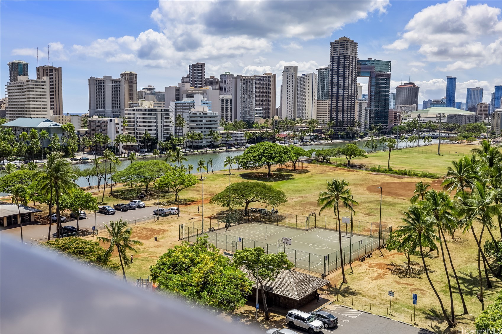 509 University Avenue 1004
