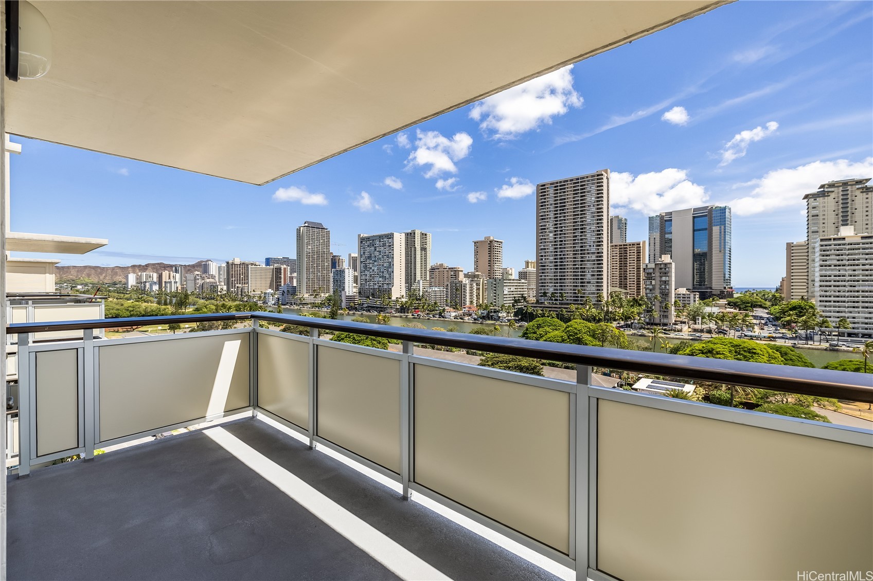 509 University Avenue 1004