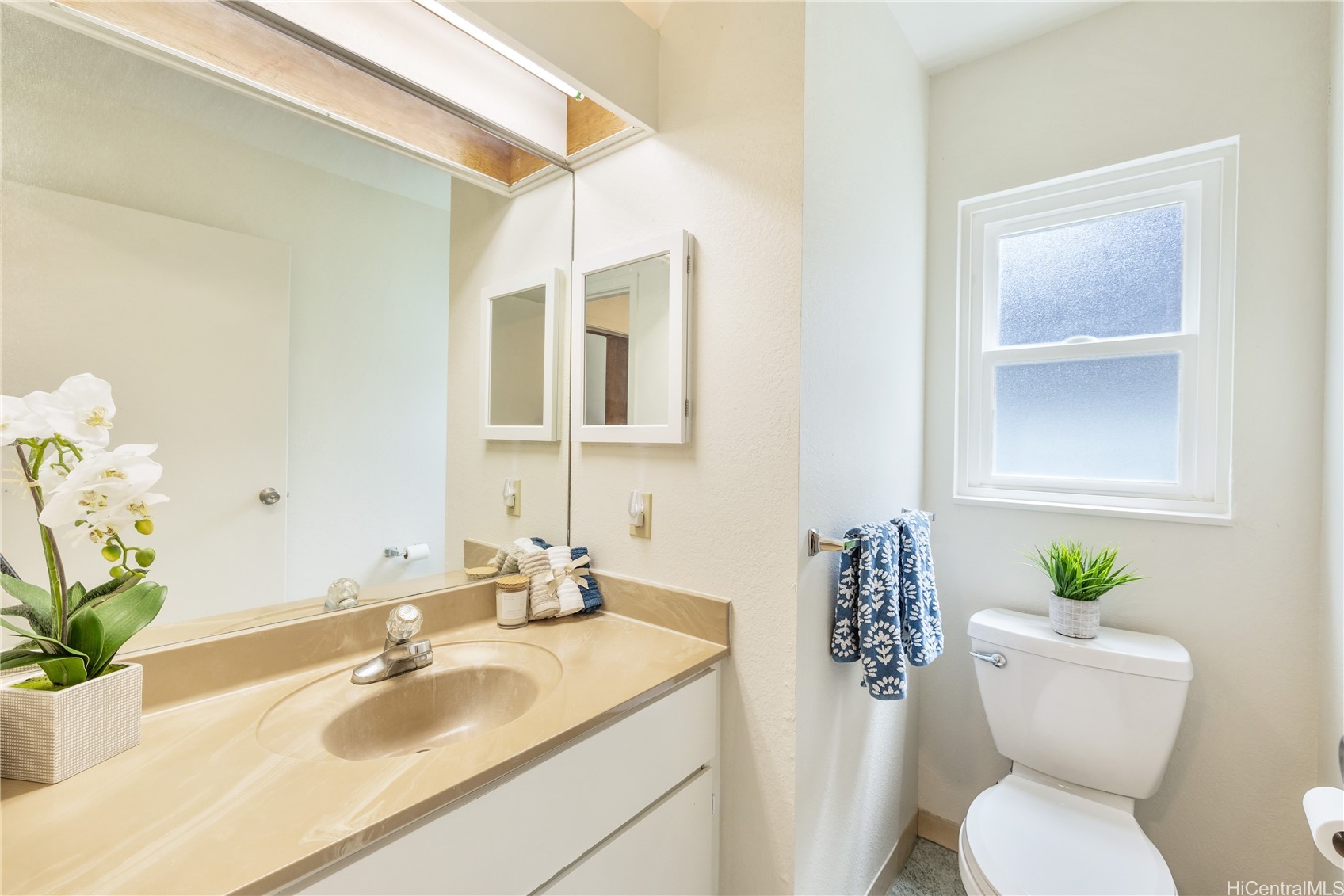 47-583 Puapoo Place