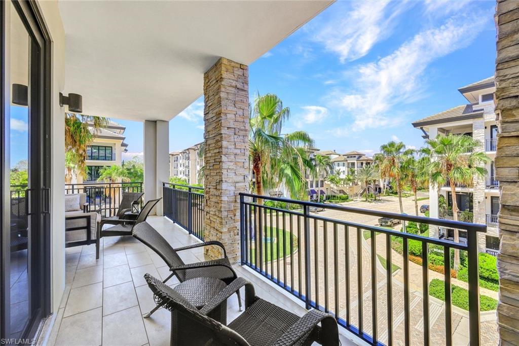 1135 3rd AVE S # 301