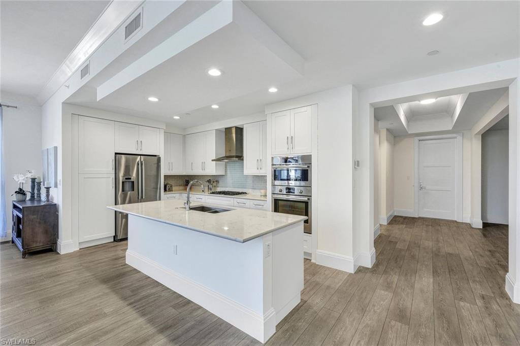 1135 3rd AVE S # 301