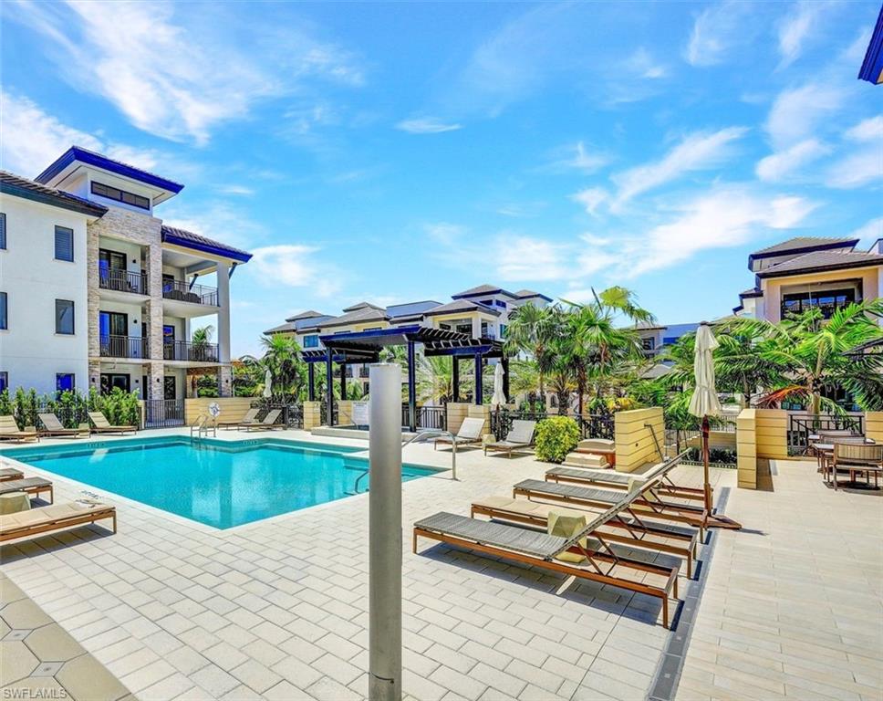 1135 3rd AVE S # 301