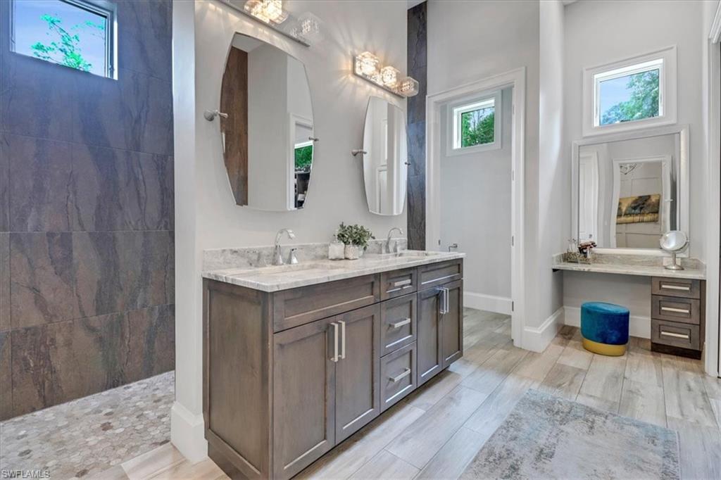 809 Saint Clair Shores RD