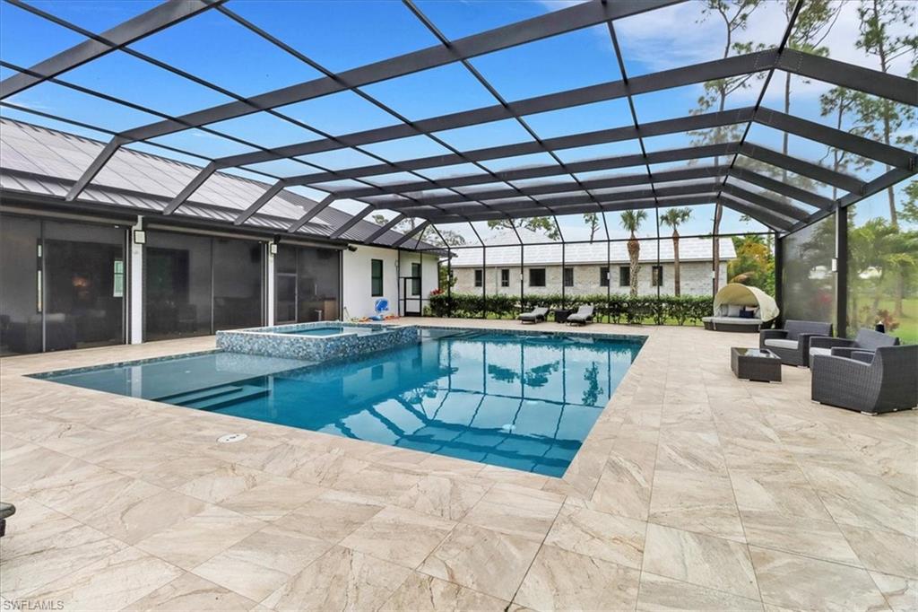 809 Saint Clair Shores RD