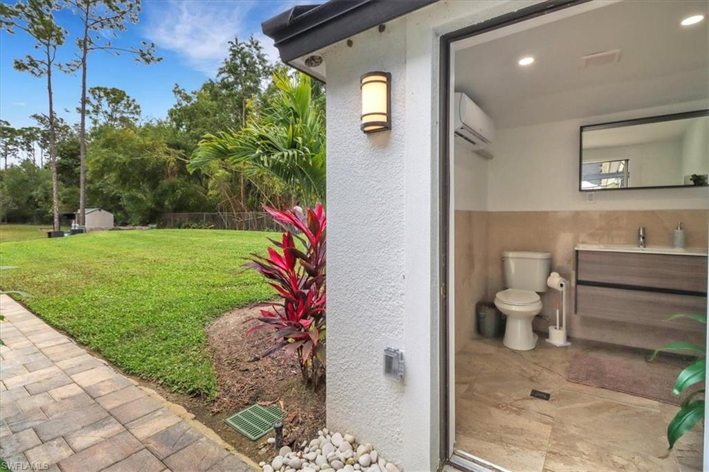 809 Saint Clair Shores RD