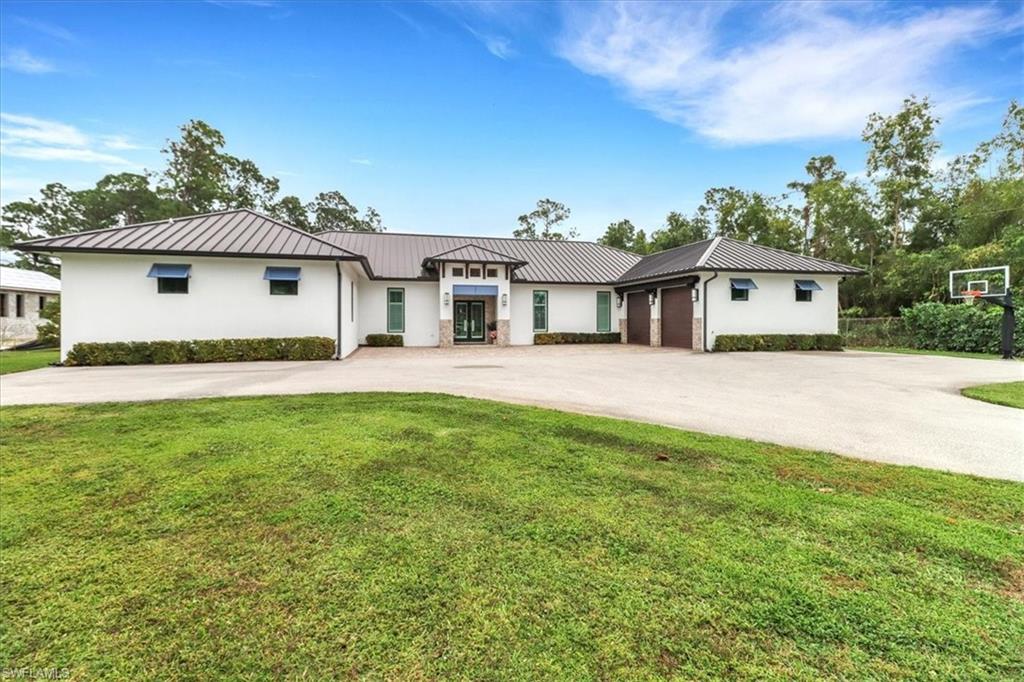 809 Saint Clair Shores RD