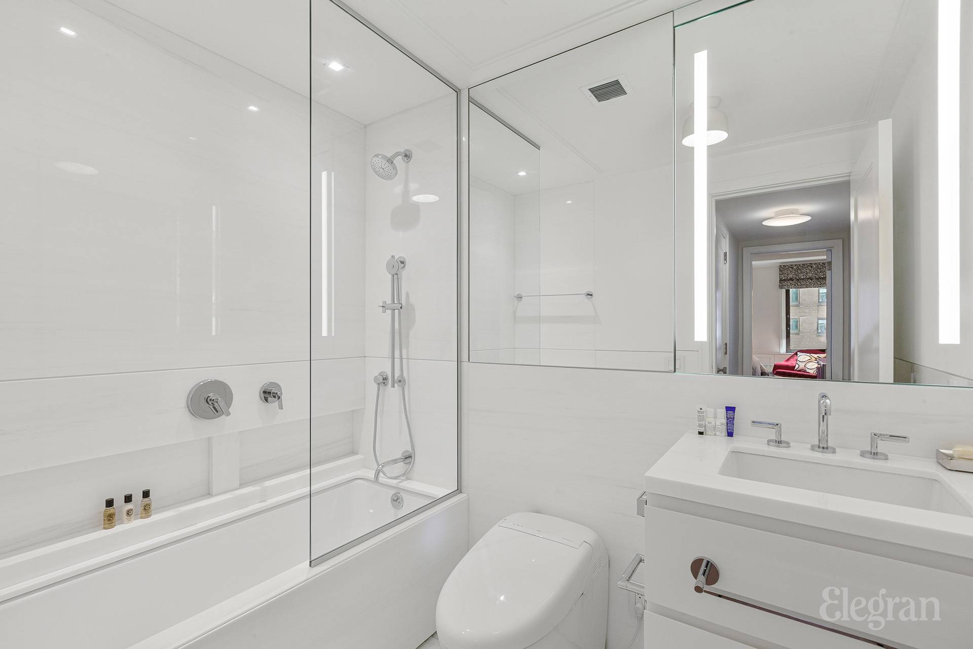 35 East 76th Street Unit: 815