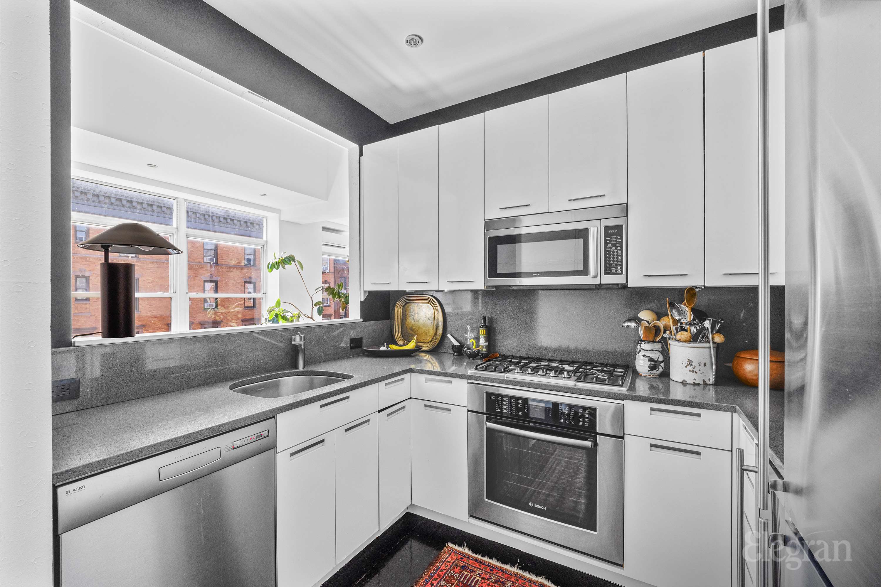 133 Second Avenue Unit: 9