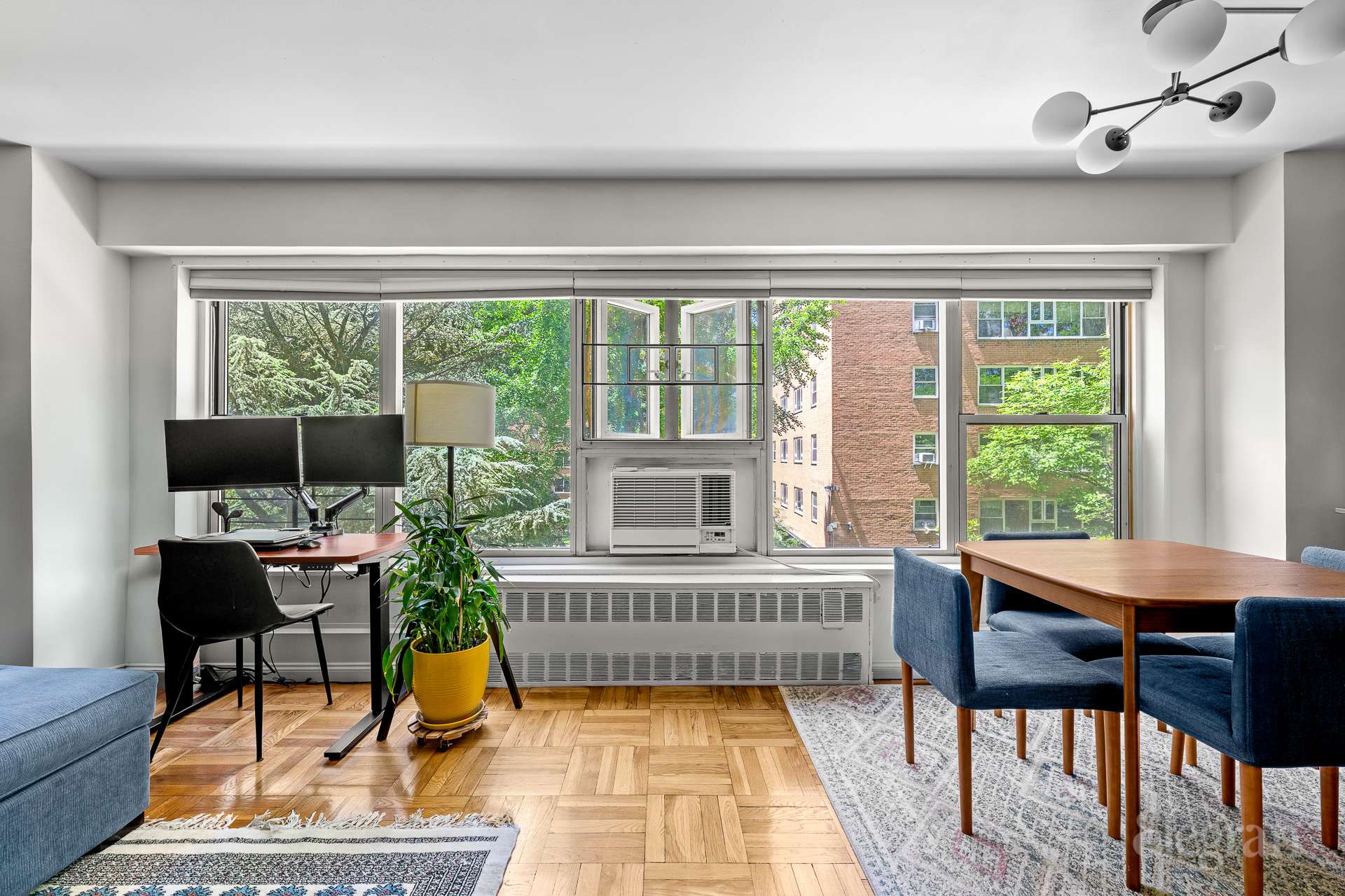 130 Saint Edwards St Unit: 2C