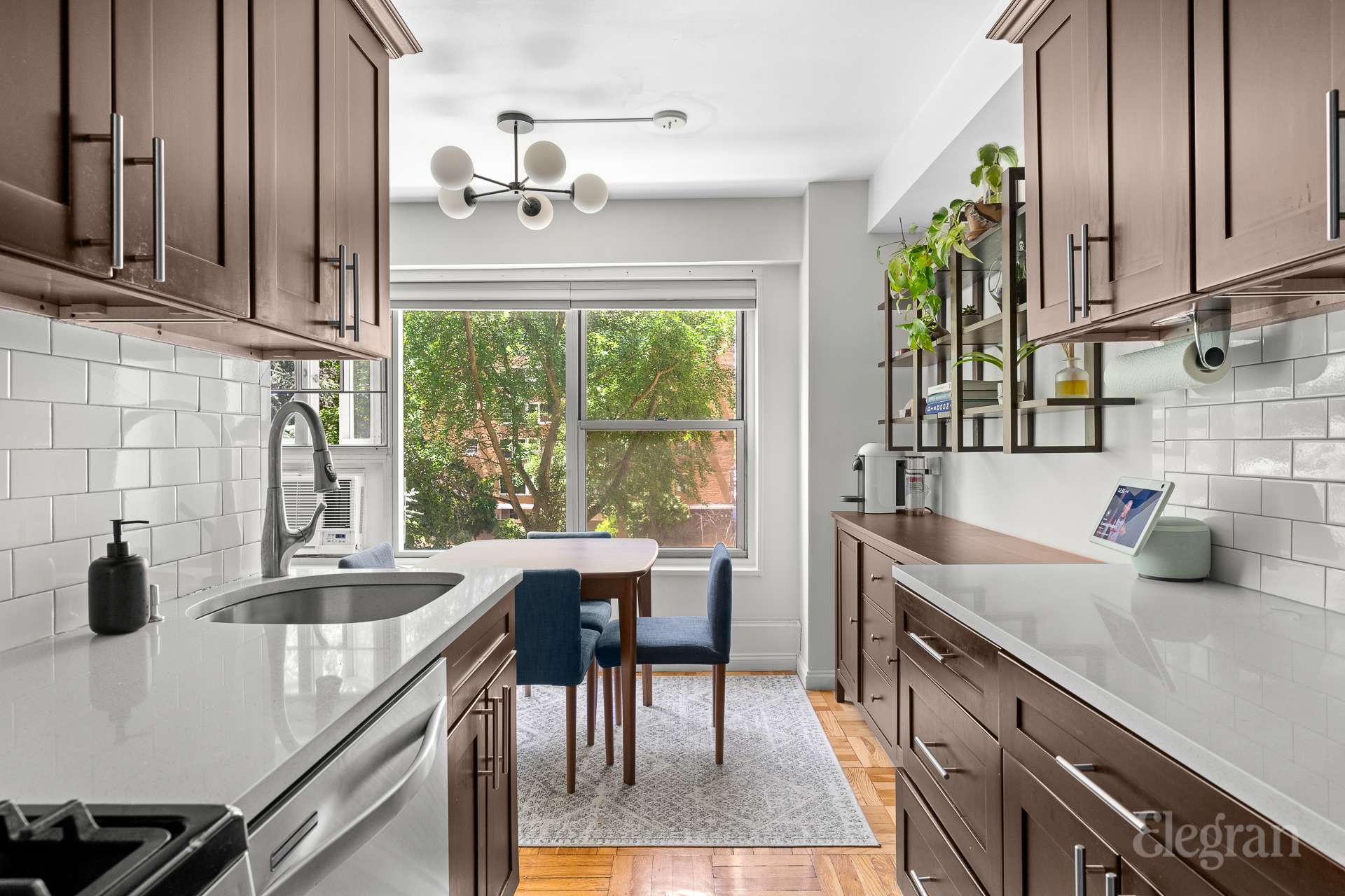 130 Saint Edwards St Unit: 2C