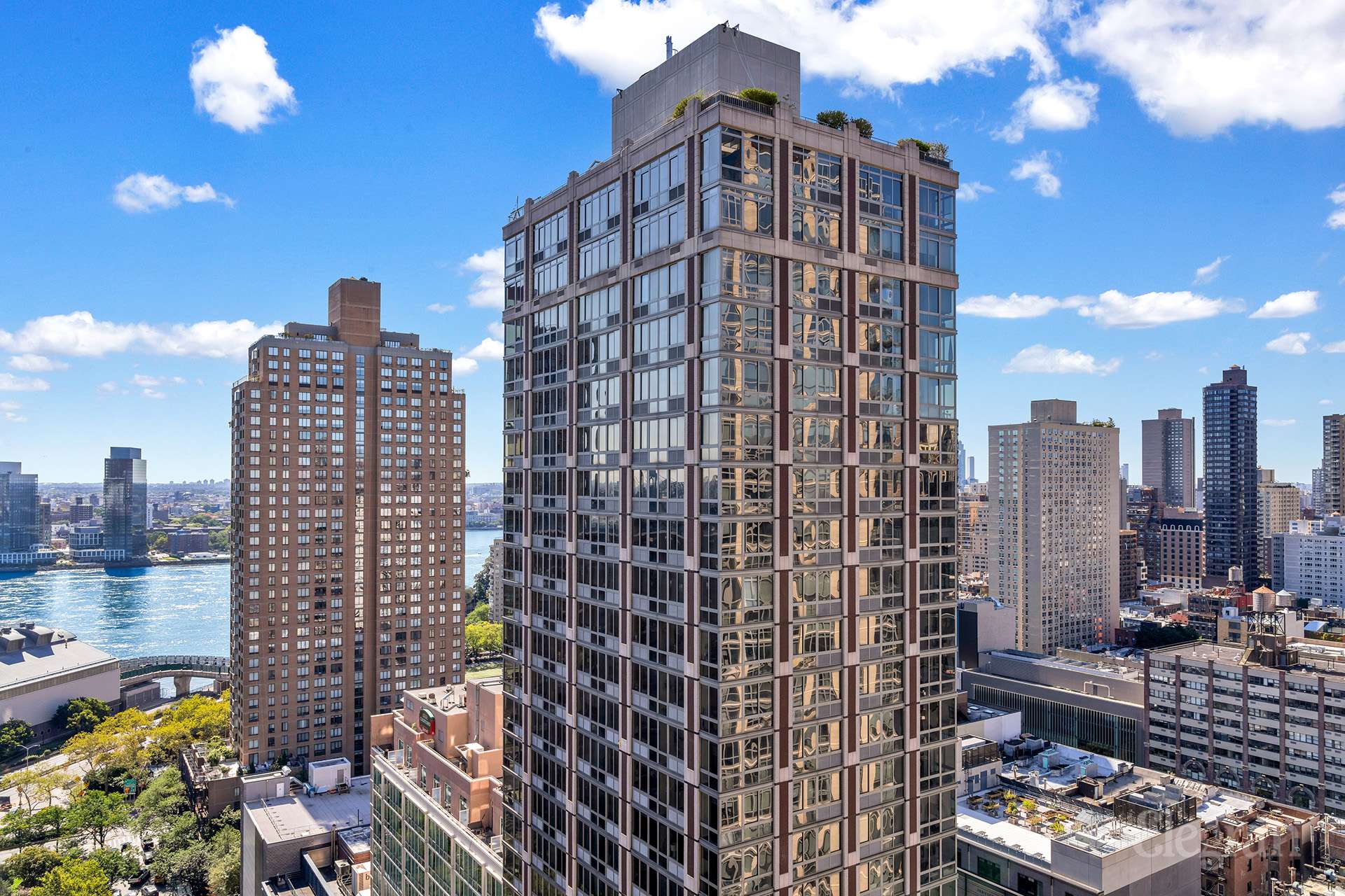 340 East 93rd Street Unit: 29I