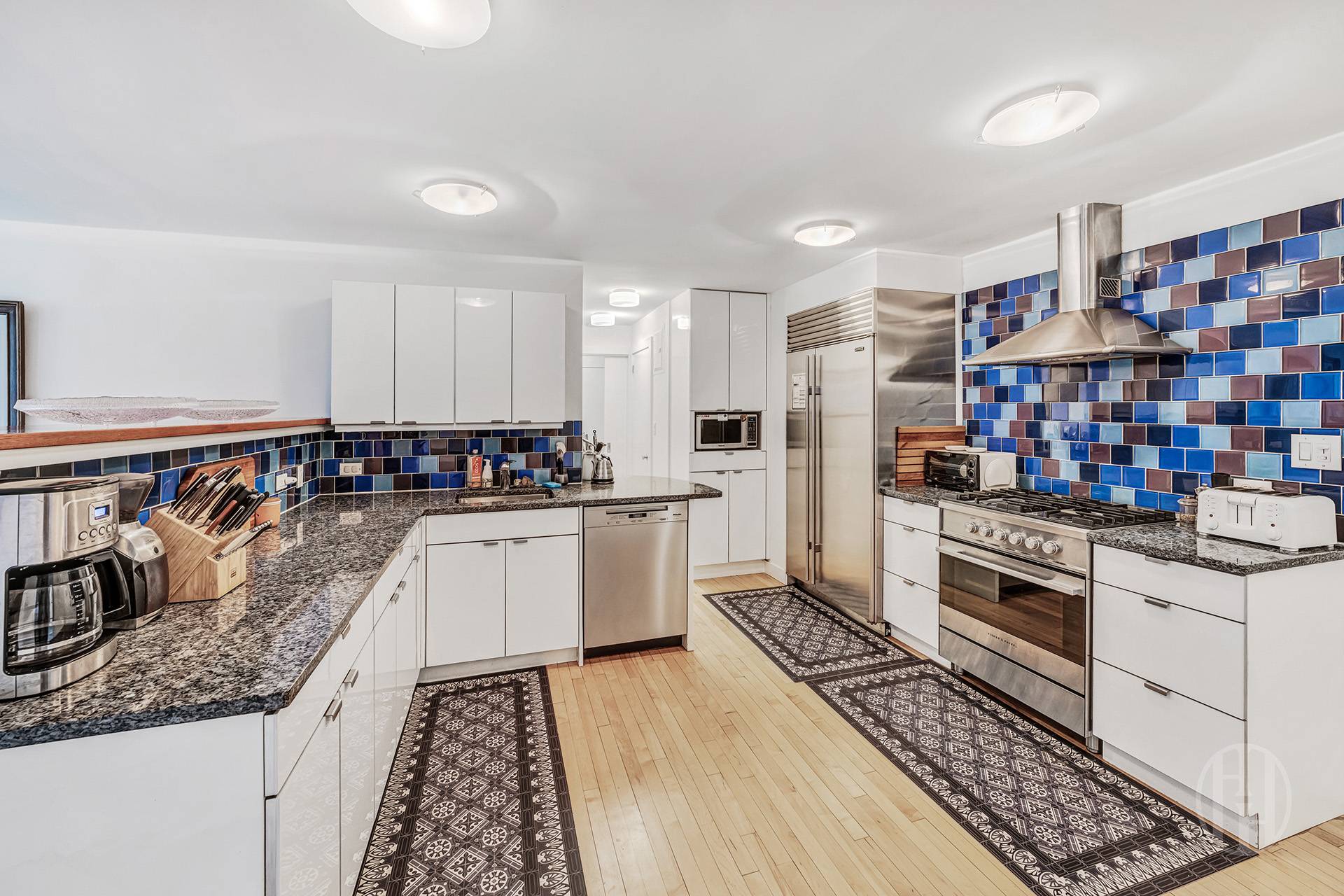 525 East 82nd Street Unit: 6EFG