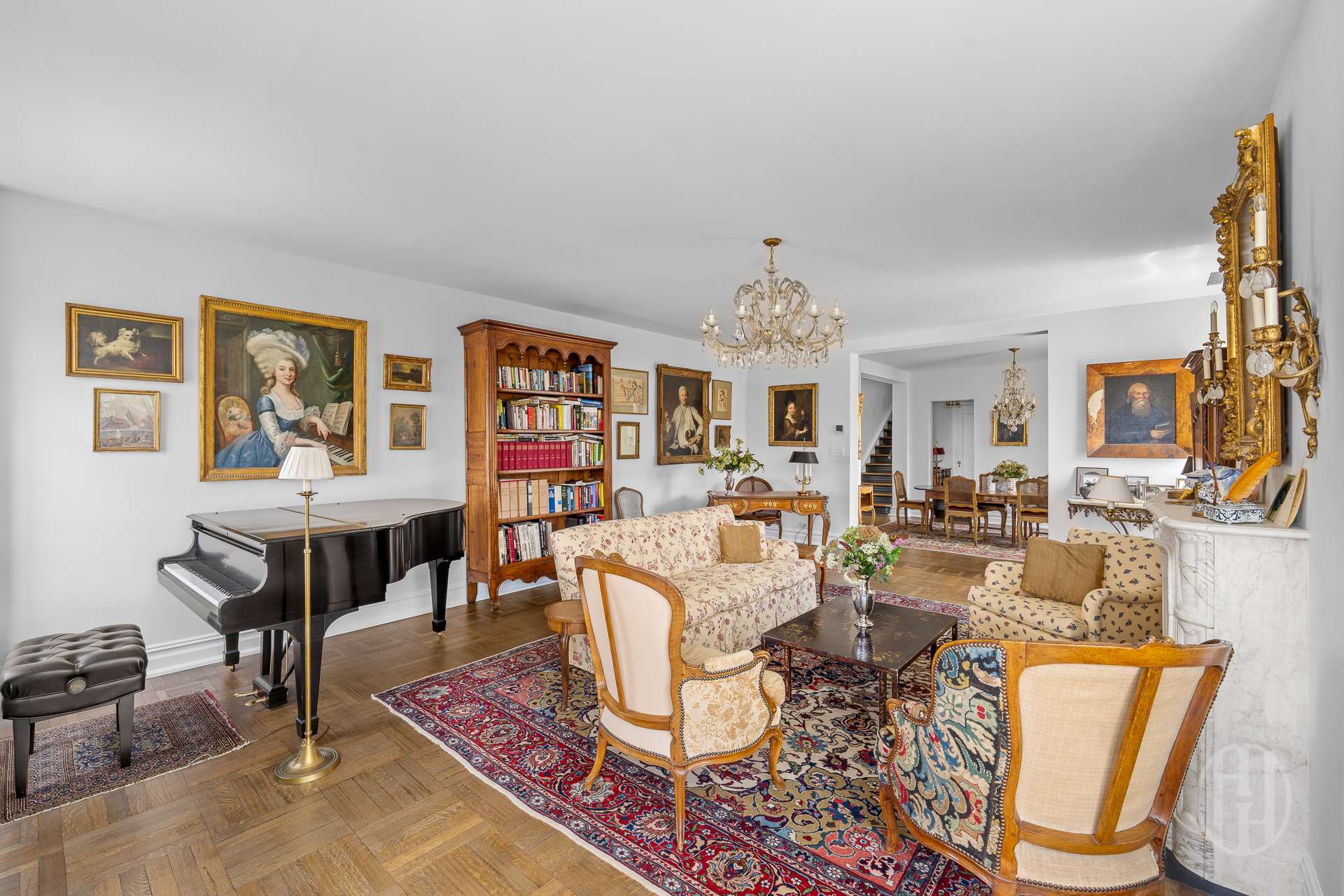19 East 88th Street Unit: PHD