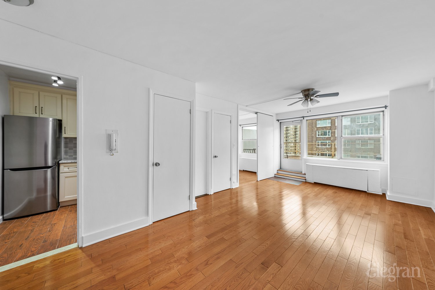 155 E 34th Street 16-J