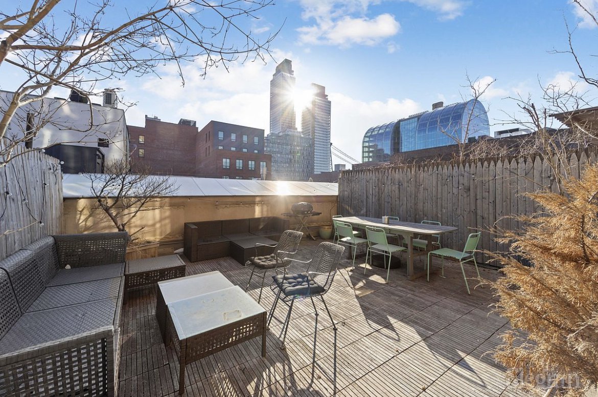 330 Wythe Avenue 2-B