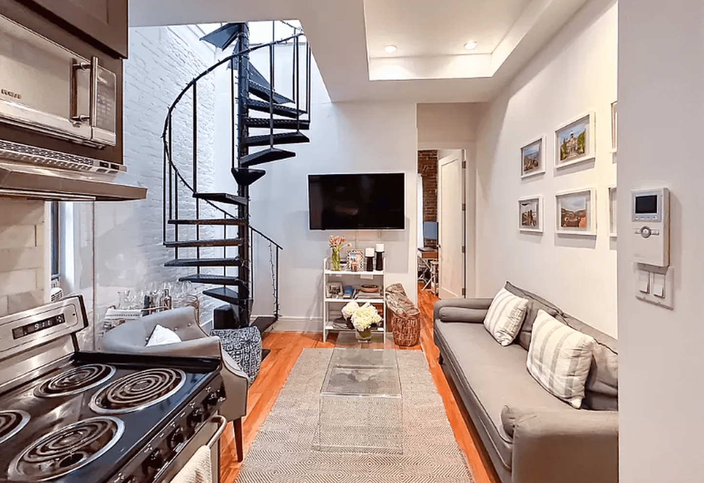 26 Vandam Street 5-RE