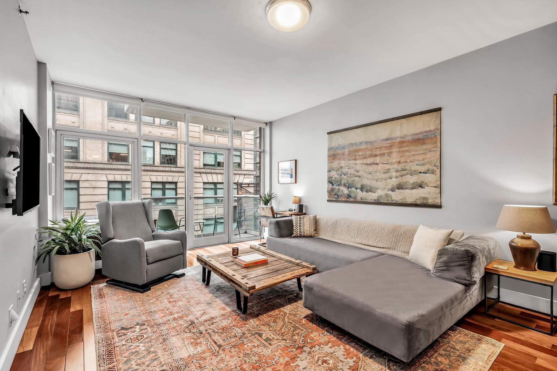 300 Spring Street 4B
