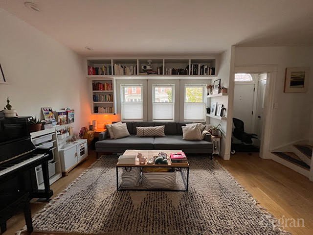 30-24 46th Street HOUSE