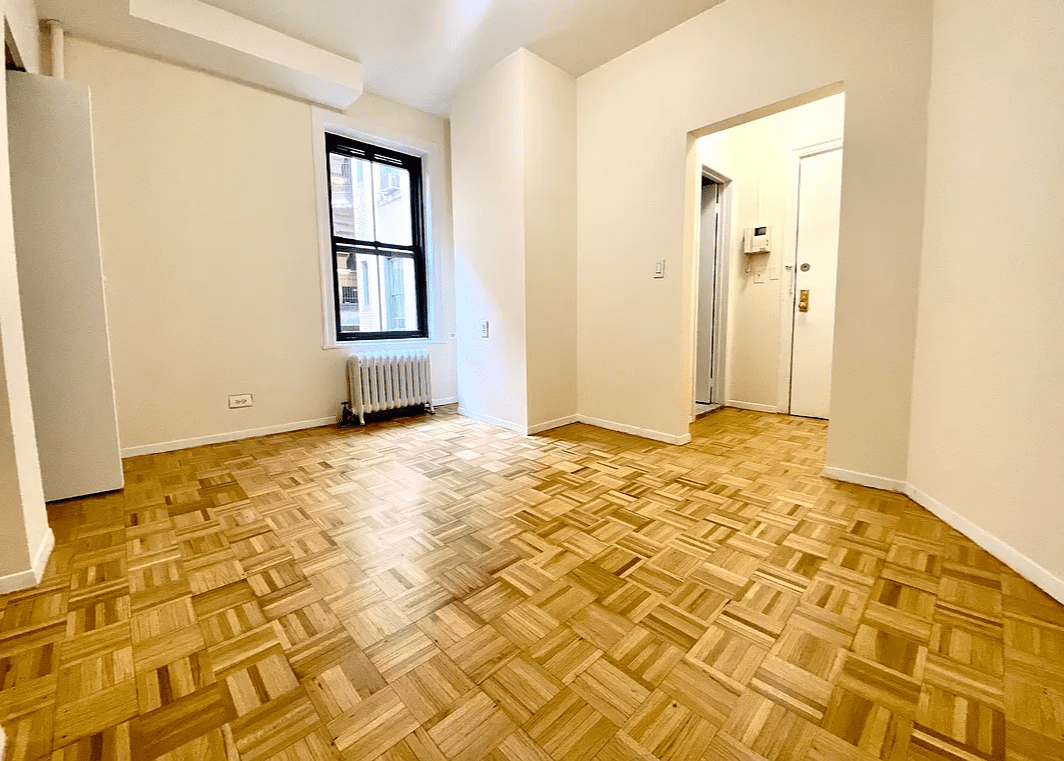 542 E 79th Street 5-T