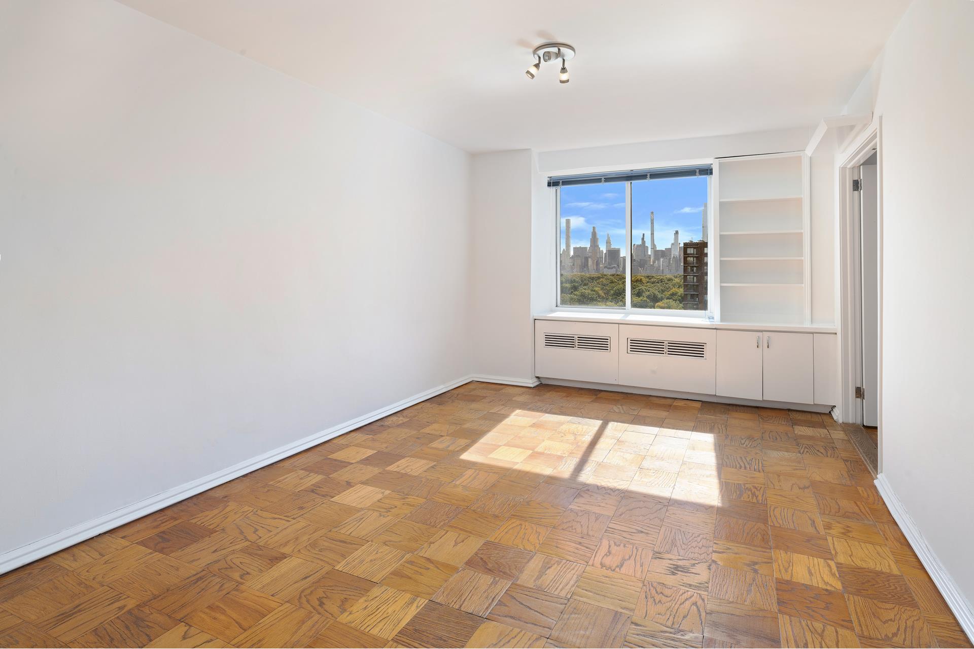 400 CENTRAL Park W 19N