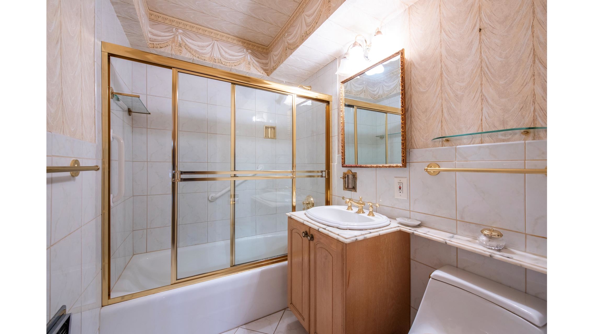 799 PARK Avenue 2B