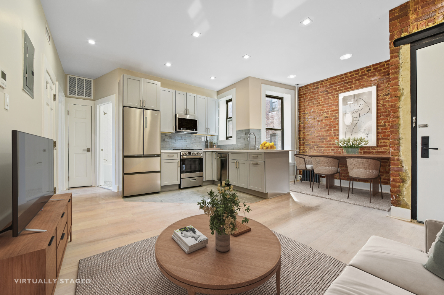 45 ARGYLE Road 3C