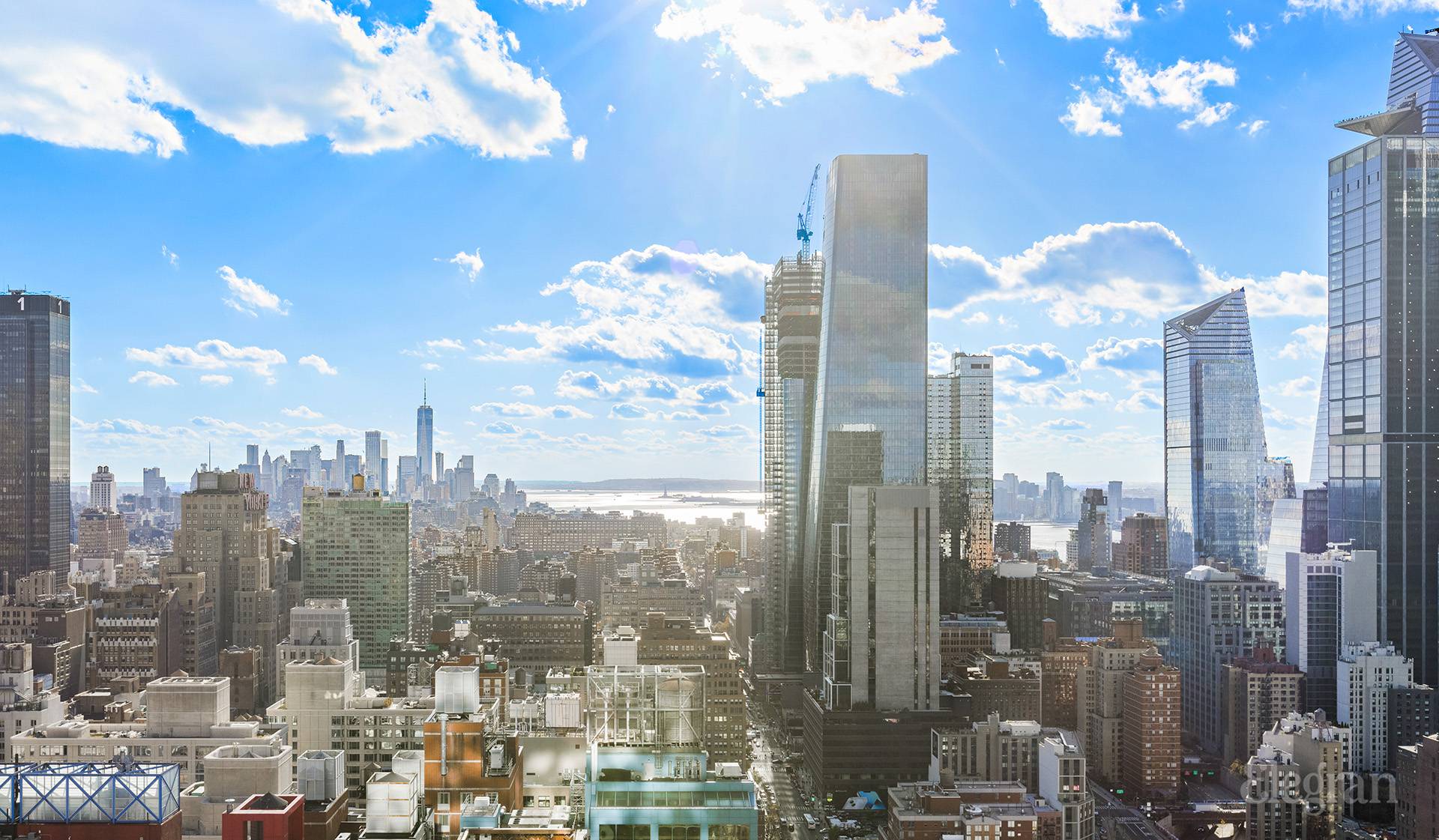 350 W 42nd Street 45G