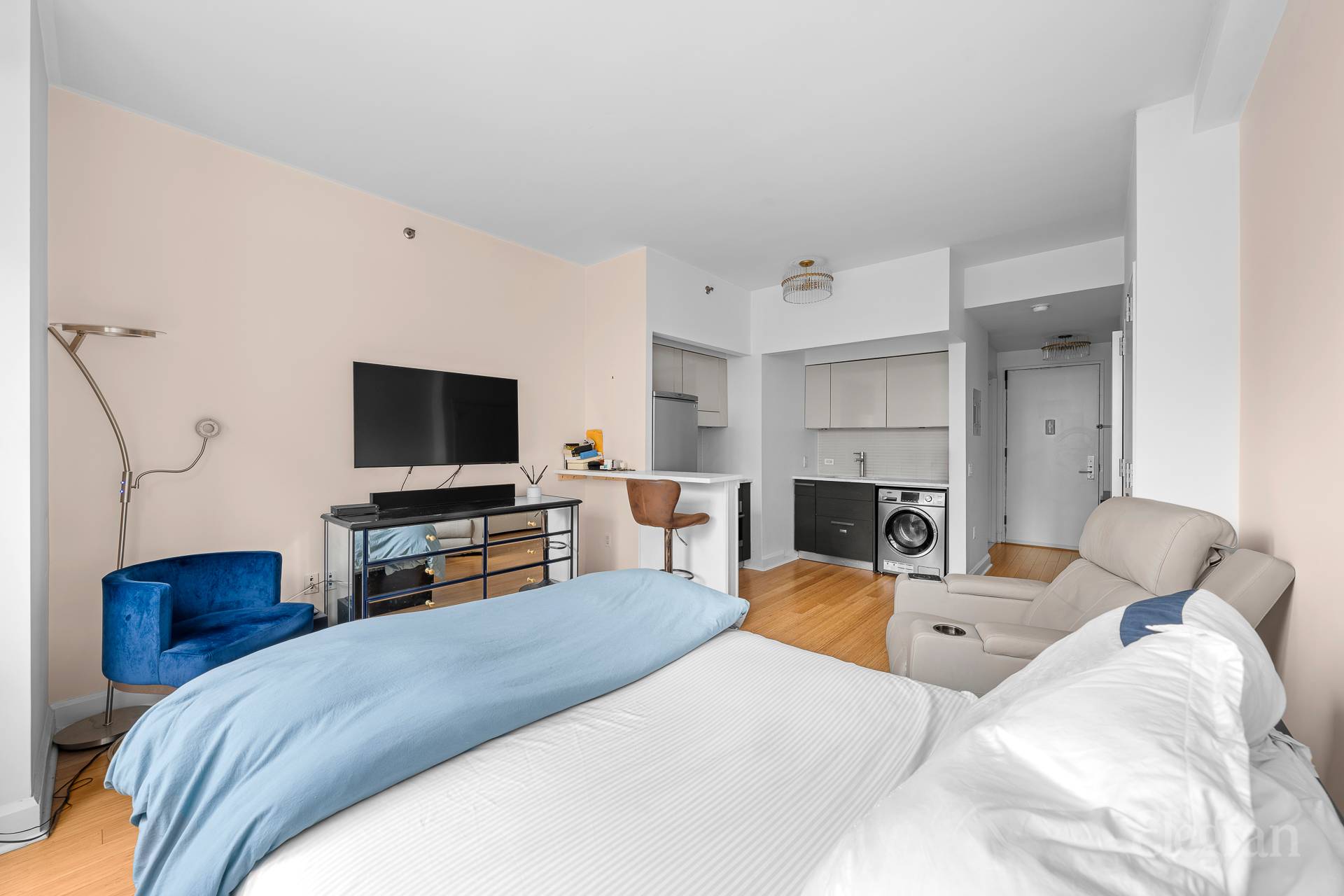 505 W 47th Street 1-FN