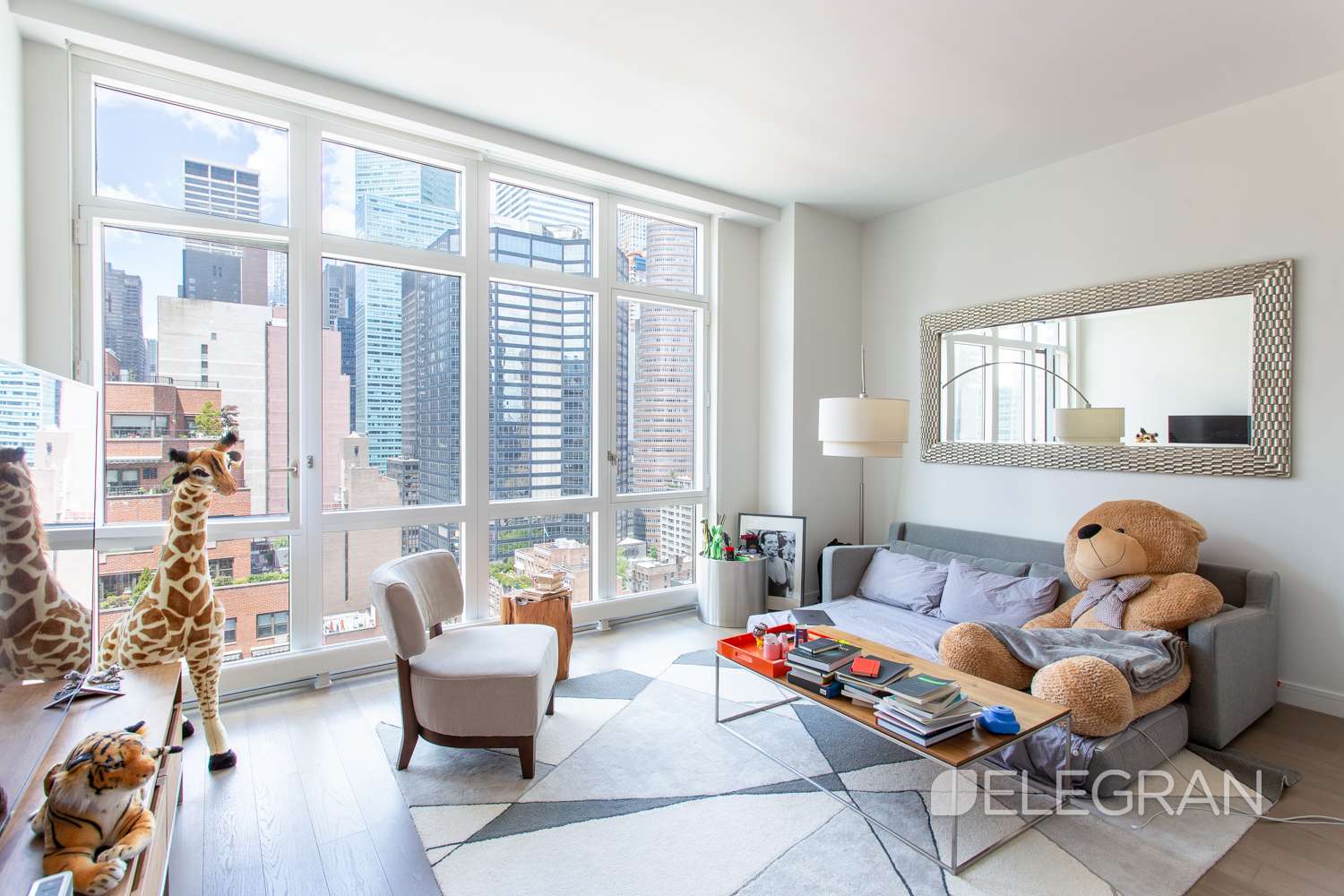 305 E 51st Street 18C