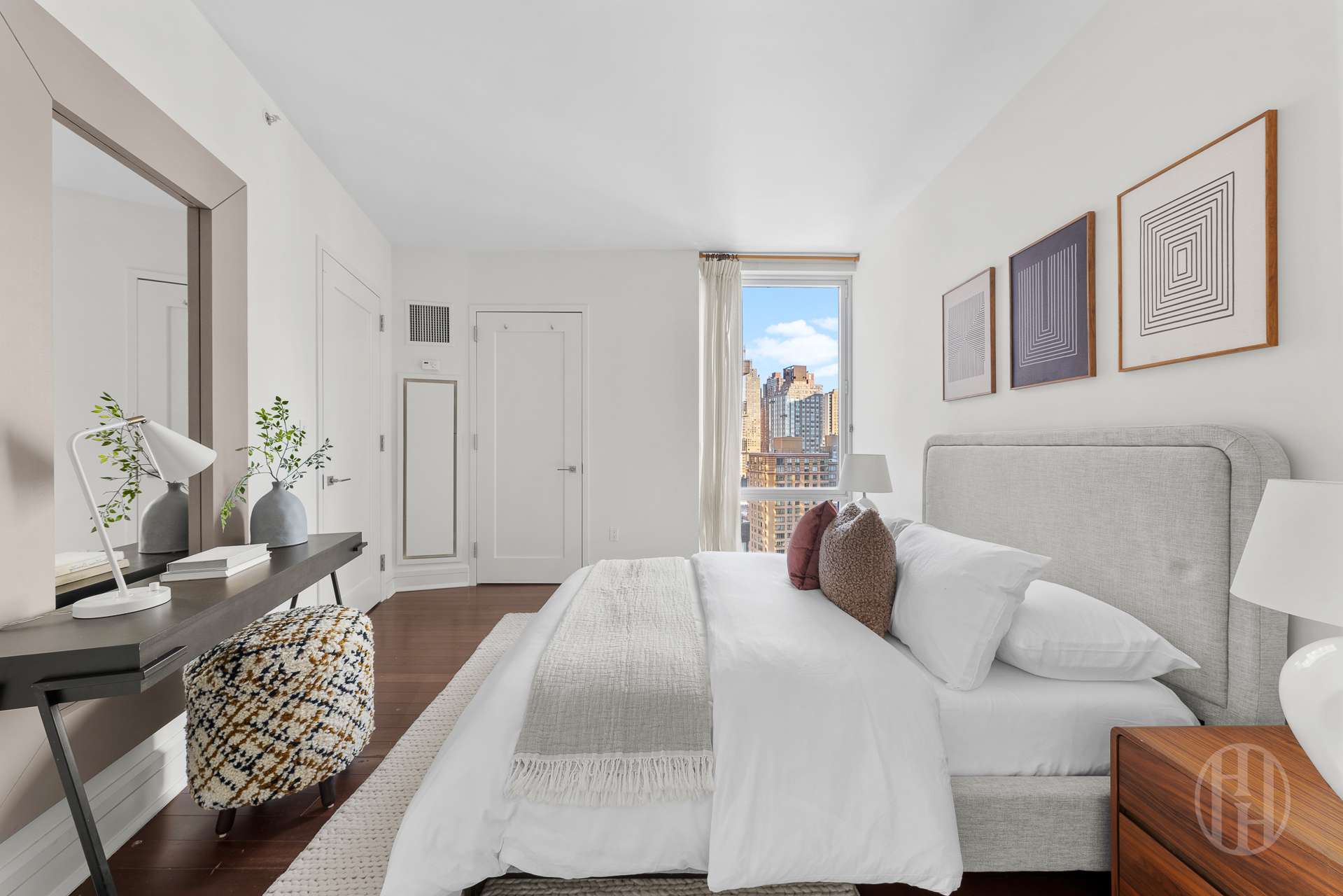 60 Riverside Boulevard 1902