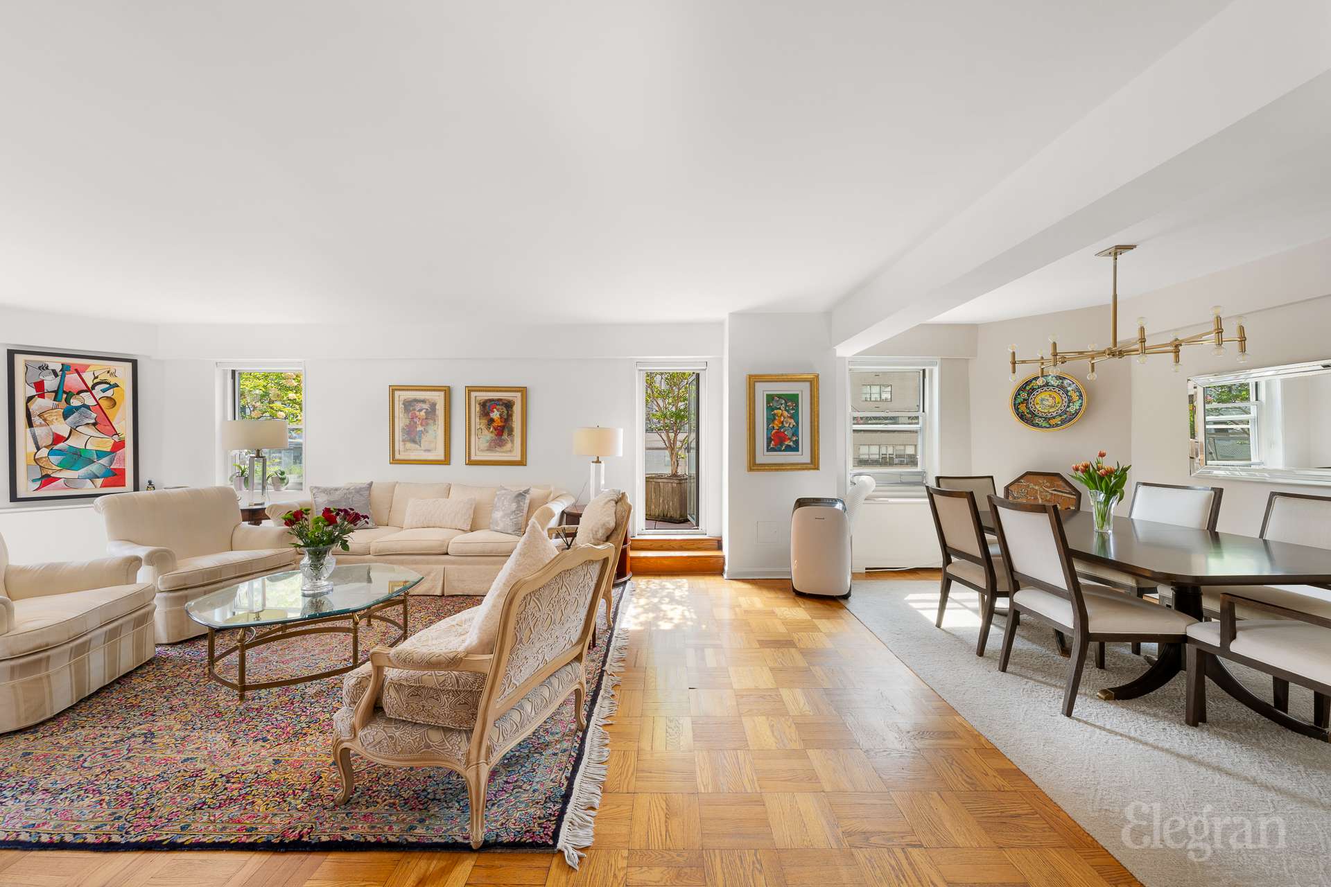 100 W 57th Street 18C
