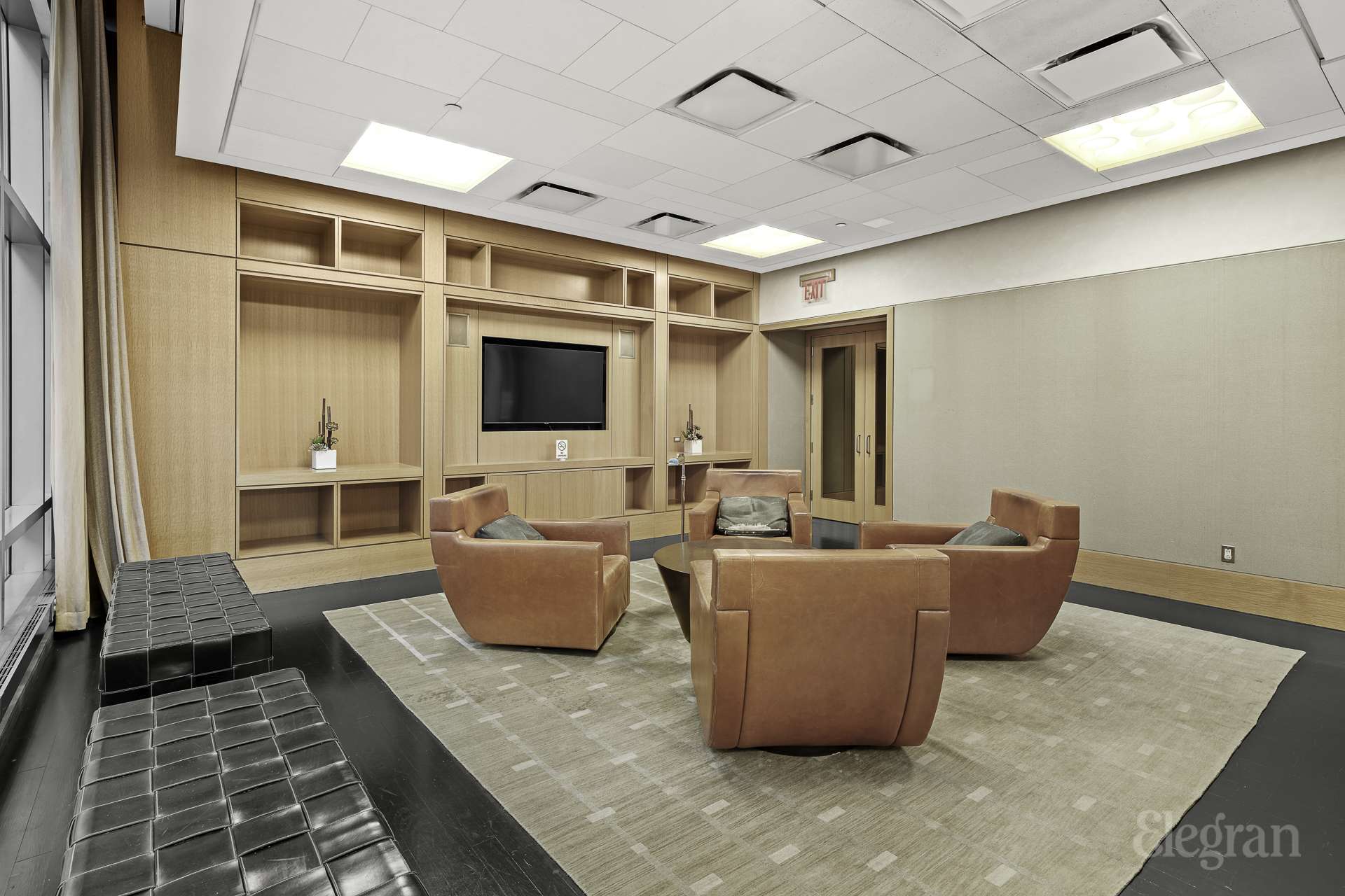 18 W 48th Street PHD