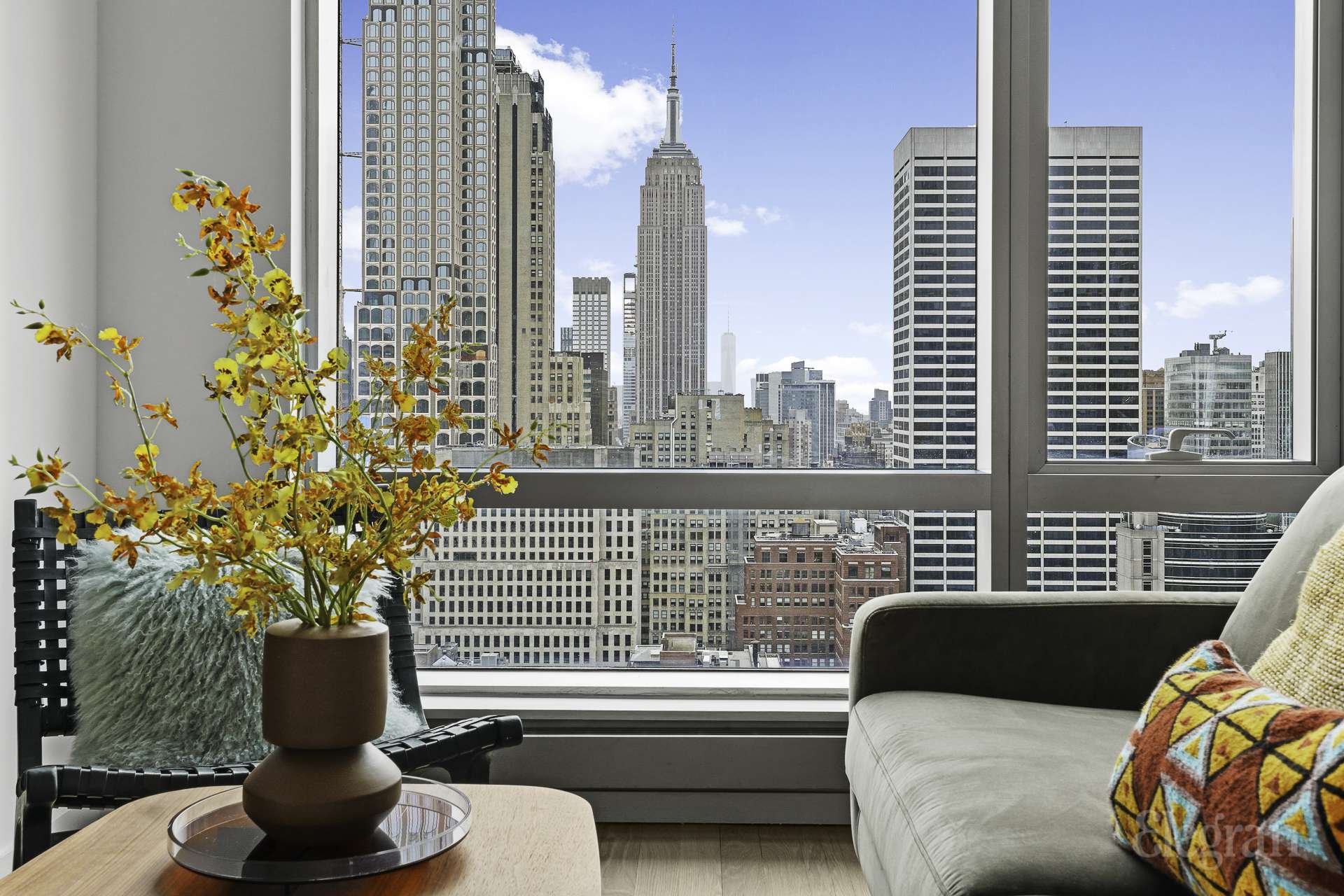 18 W 48th Street PHD