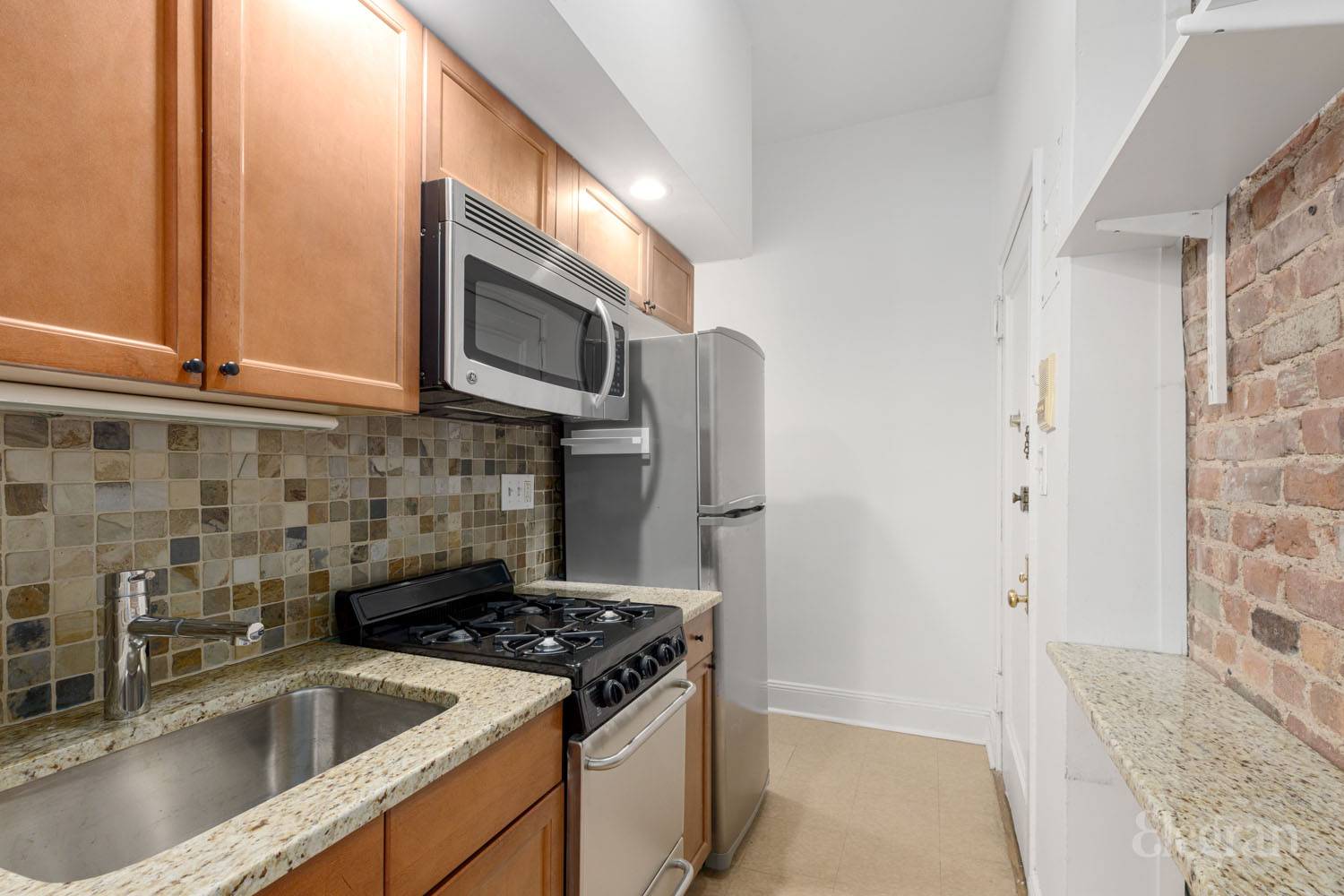 175 Amity Street 4A