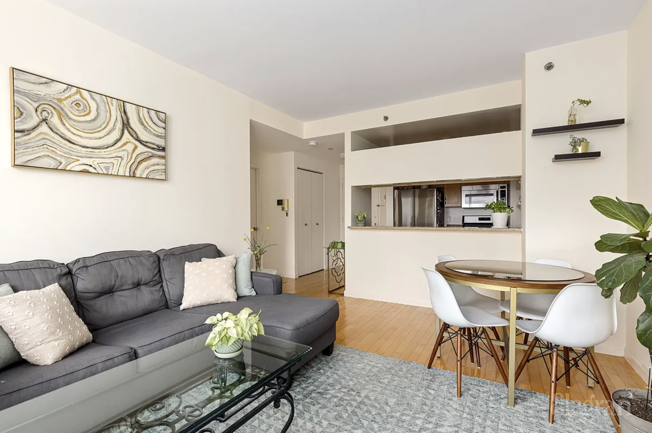 250 E 30th Street 6D