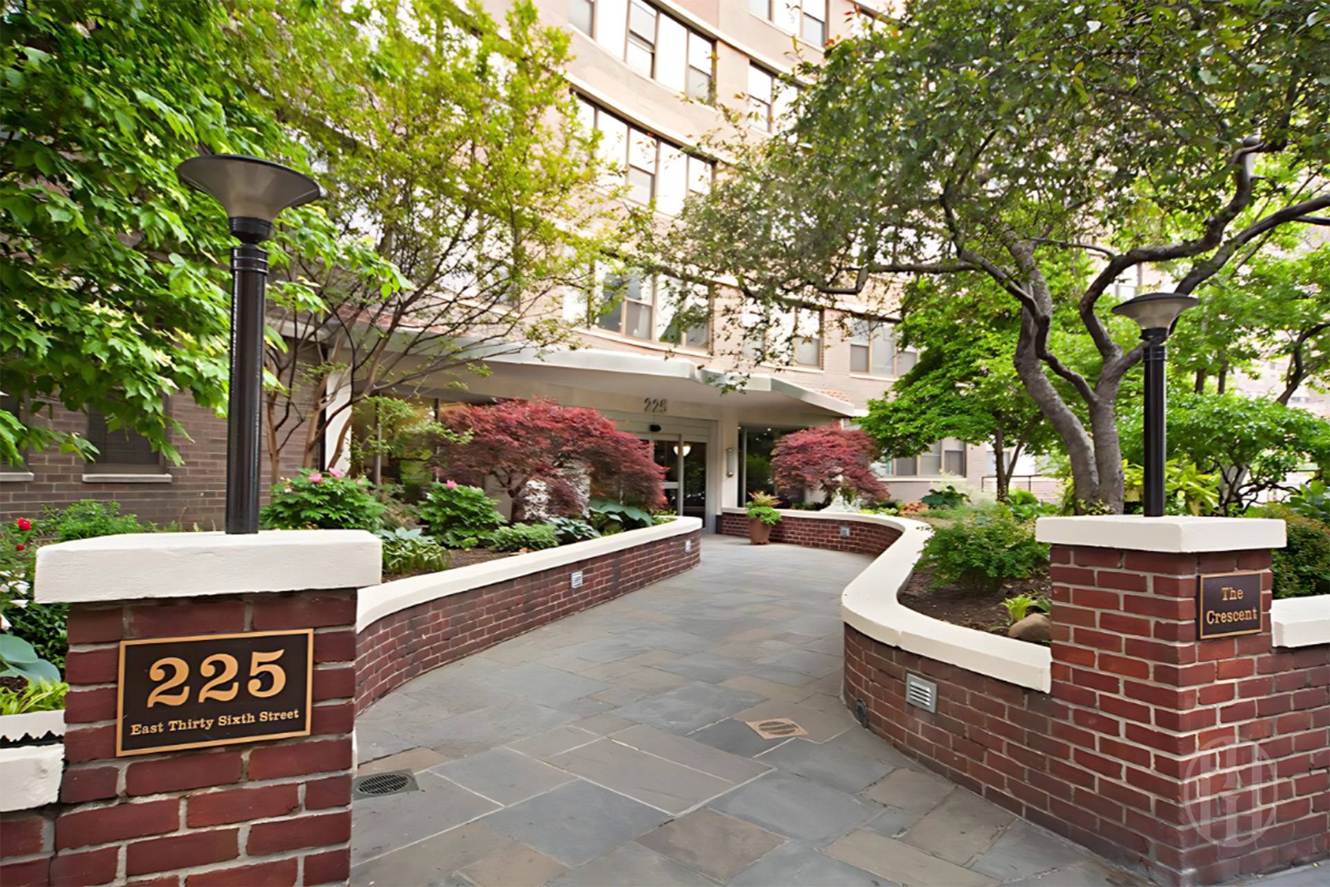 225 E 36th Street 6-A