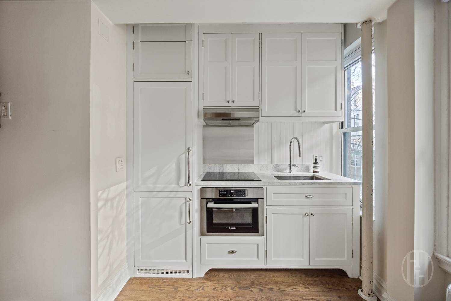 325 W 45th Street 311