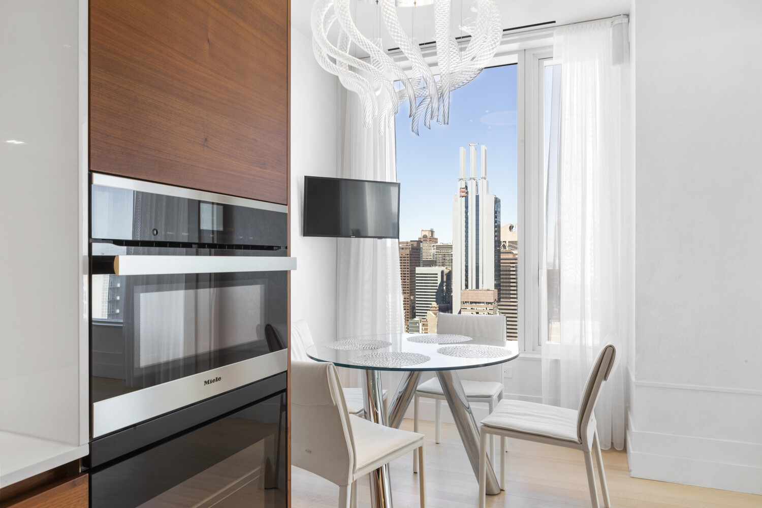 252 E 57TH Street 54A