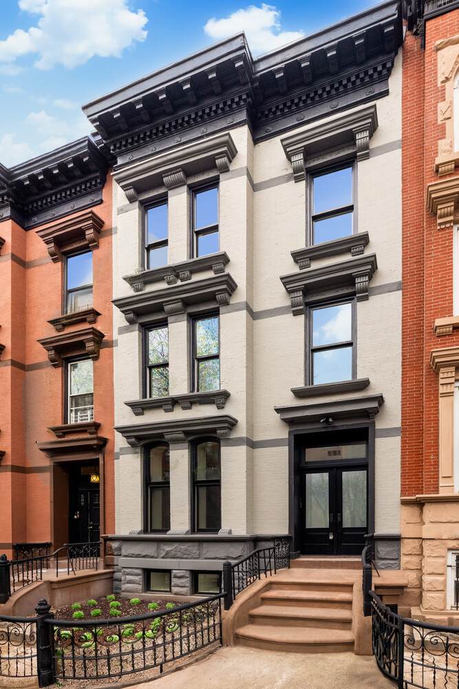 591 10TH Street PH