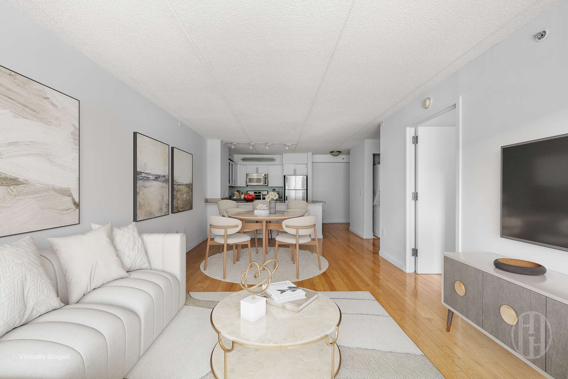 555 W 23rd Street N5E