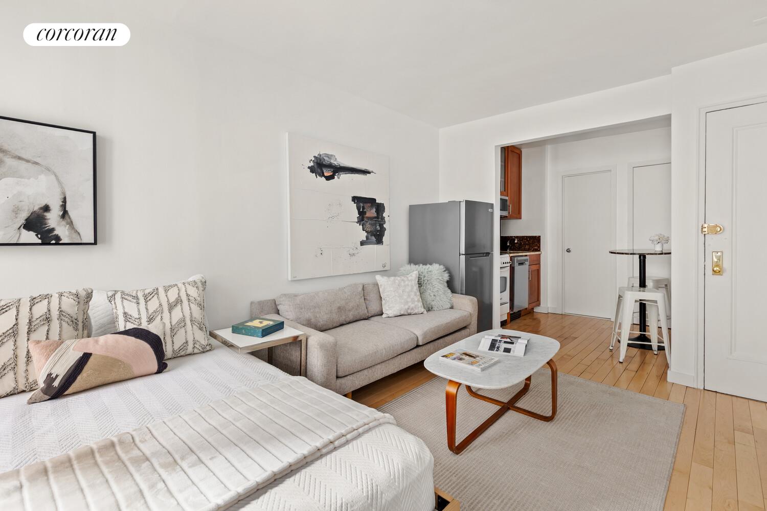 20 JANE Street 2D