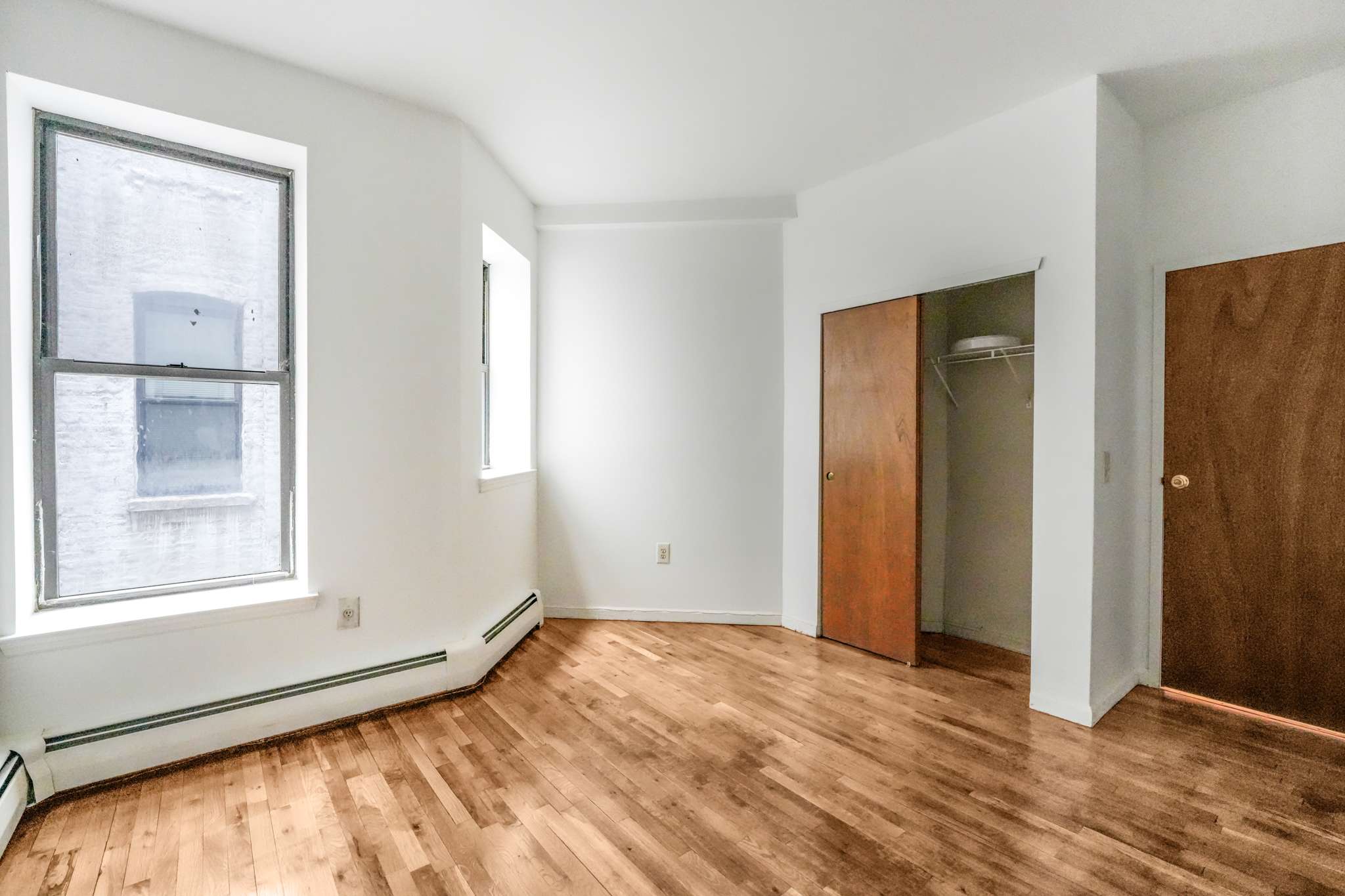 472 Bainbridge Street 1B